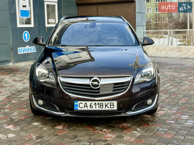 Коричневий Опель Інсігнія, об'ємом двигуна 1.96 л та пробігом 258 тис. км за 11799 $, фото 8 на Automoto.ua