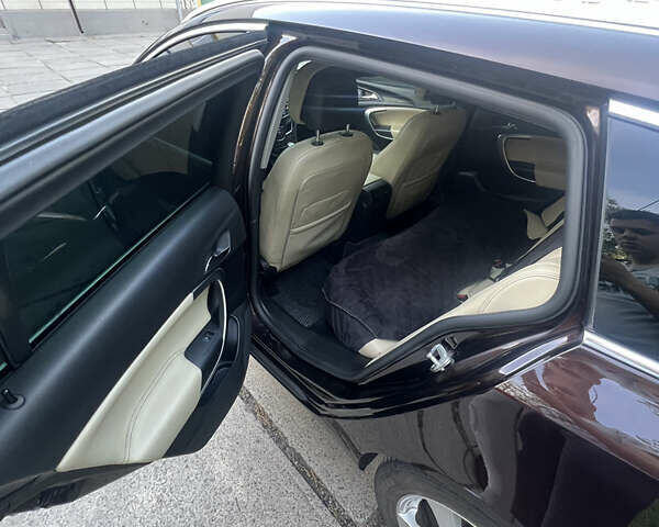 Коричневый Опель Инсигния, объемом двигателя 1.96 л и пробегом 205 тыс. км за 11500 $, фото 26 на Automoto.ua