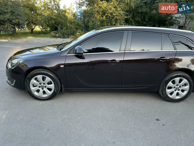 Коричневый Опель Инсигния, объемом двигателя 2 л и пробегом 260 тыс. км за 10850 $, фото 9 на Automoto.ua