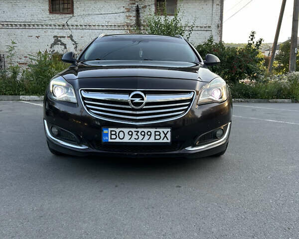 Коричневый Опель Инсигния, объемом двигателя 2 л и пробегом 260 тыс. км за 10850 $, фото 12 на Automoto.ua