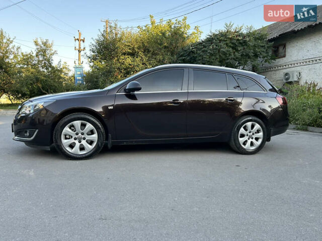 Коричневый Опель Инсигния, объемом двигателя 2 л и пробегом 260 тыс. км за 10850 $, фото 10 на Automoto.ua