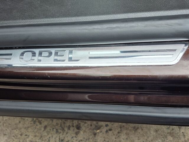 Коричневый Опель Инсигния, объемом двигателя 2 л и пробегом 120 тыс. км за 11200 $, фото 10 на Automoto.ua