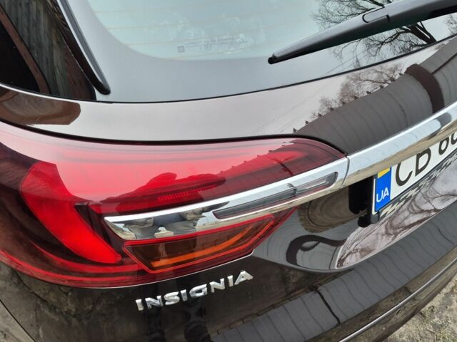 Коричневый Опель Инсигния, объемом двигателя 2 л и пробегом 120 тыс. км за 11200 $, фото 5 на Automoto.ua