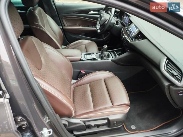 Коричневый Опель Инсигния, объемом двигателя 1.5 л и пробегом 163 тыс. км за 16000 $, фото 22 на Automoto.ua