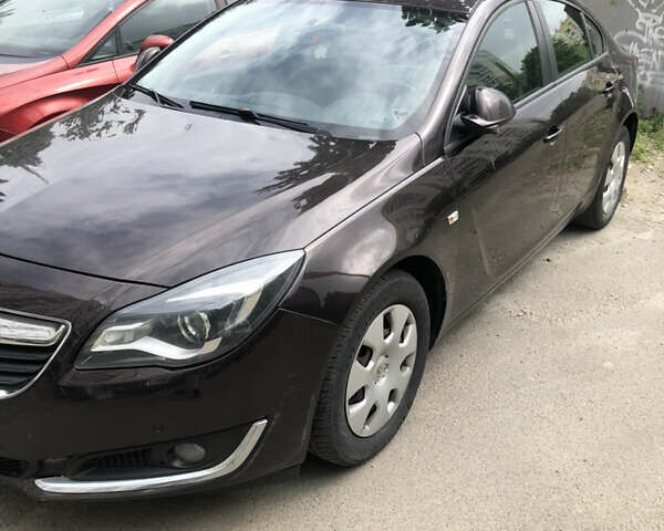 Коричневый Опель Инсигния, объемом двигателя 1.96 л и пробегом 290 тыс. км за 6600 $, фото 3 на Automoto.ua