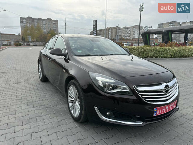 Коричневый Опель Инсигния, объемом двигателя 1.6 л и пробегом 158 тыс. км за 13800 $, фото 17 на Automoto.ua