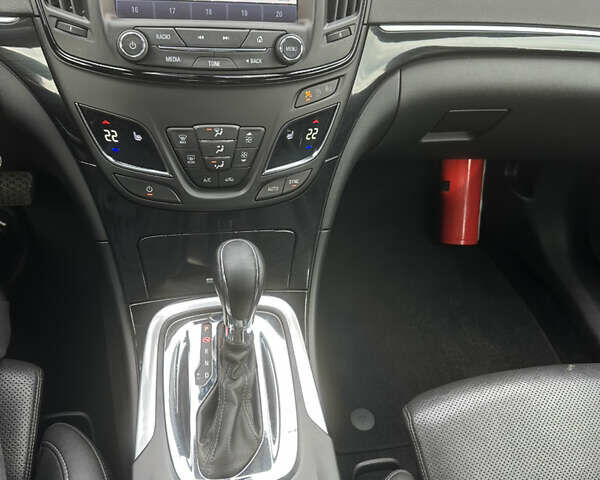 Коричневый Опель Инсигния, объемом двигателя 1.6 л и пробегом 158 тыс. км за 13800 $, фото 29 на Automoto.ua