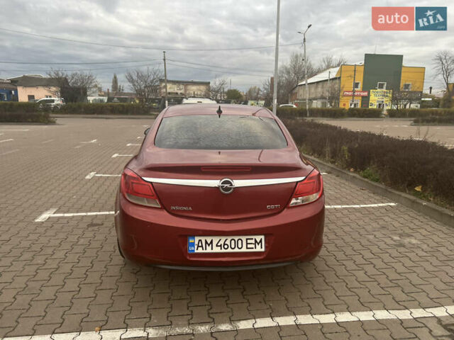 Опель Инсигния 2010 в Житомире на Automoto.ua Красный Опель Инсигния, объемом двигателя 2 л и пробегом 275 тыс. км за 7500 $, фото 5 на Automoto.ua