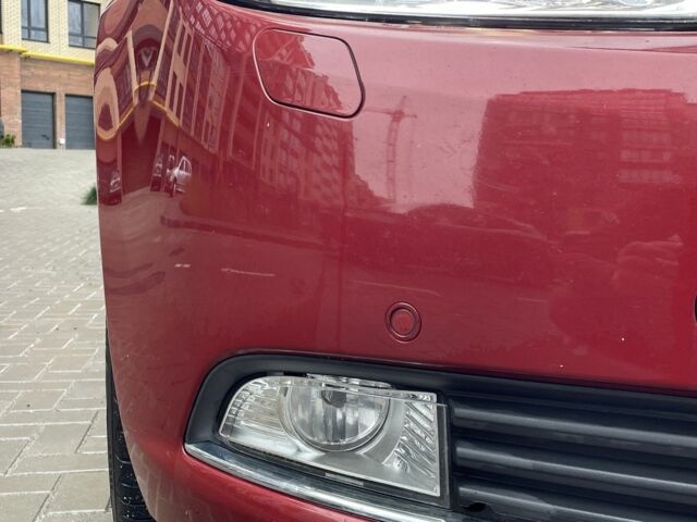 Червоний Опель Інсігнія, об'ємом двигуна 2 л та пробігом 210 тис. км за 6750 $, фото 4 на Automoto.ua