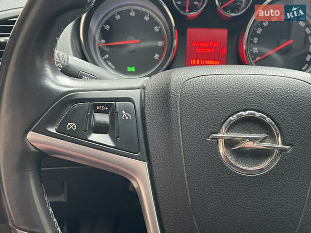 Червоний Опель Інсігнія, об'ємом двигуна 2 л та пробігом 210 тис. км за 6750 $, фото 36 на Automoto.ua