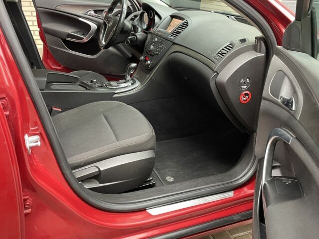 Червоний Опель Інсігнія, об'ємом двигуна 2 л та пробігом 210 тис. км за 6750 $, фото 20 на Automoto.ua