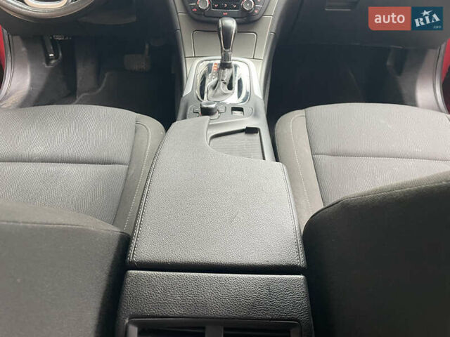 Червоний Опель Інсігнія, об'ємом двигуна 2 л та пробігом 210 тис. км за 6750 $, фото 52 на Automoto.ua