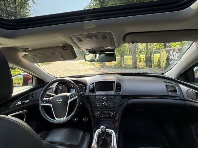 Червоний Опель Інсігнія, об'ємом двигуна 2 л та пробігом 230 тис. км за 7500 $, фото 11 на Automoto.ua