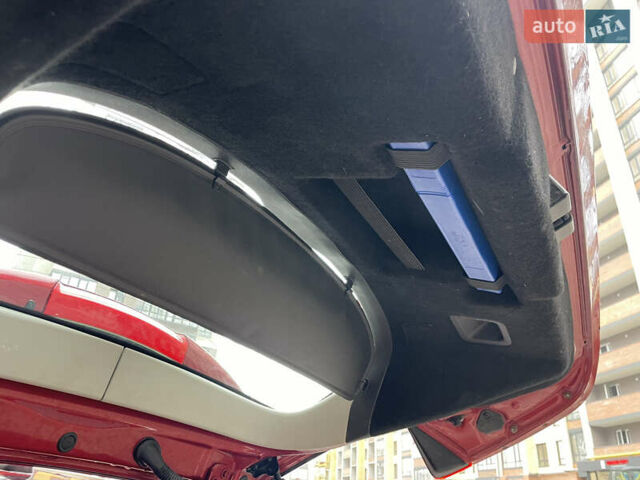 Червоний Опель Інсігнія, об'ємом двигуна 2 л та пробігом 210 тис. км за 6750 $, фото 58 на Automoto.ua