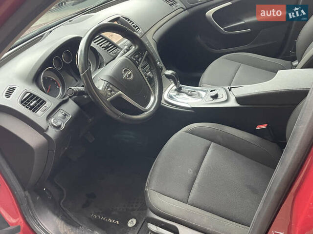 Червоний Опель Інсігнія, об'ємом двигуна 2 л та пробігом 210 тис. км за 6750 $, фото 23 на Automoto.ua