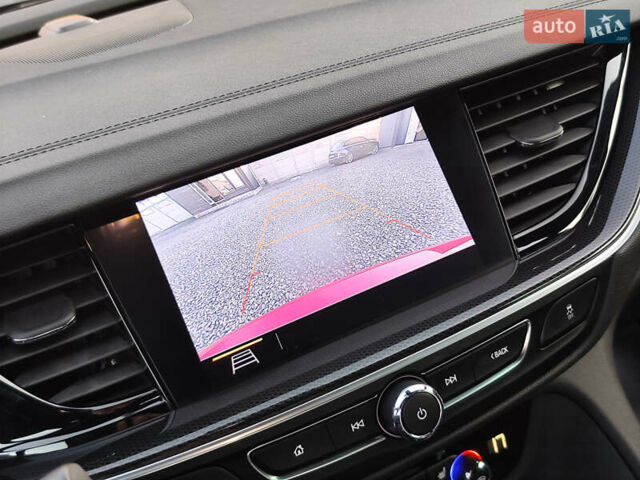 Красный Опель Инсигния, объемом двигателя 2 л и пробегом 165 тыс. км за 16999 $, фото 36 на Automoto.ua