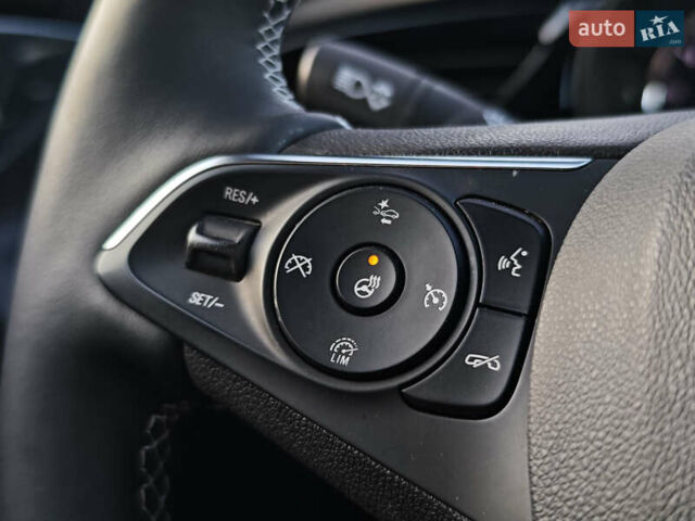 Красный Опель Инсигния, объемом двигателя 2 л и пробегом 164 тыс. км за 16999 $, фото 39 на Automoto.ua