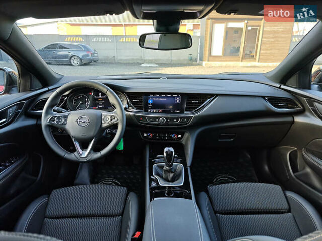 Красный Опель Инсигния, объемом двигателя 2 л и пробегом 164 тыс. км за 16999 $, фото 23 на Automoto.ua