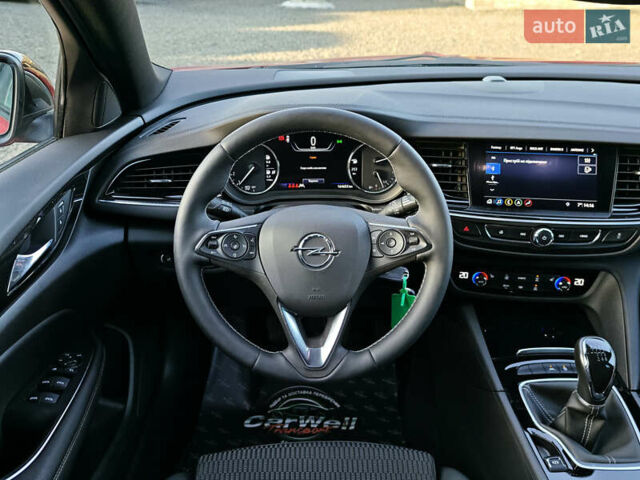 Красный Опель Инсигния, объемом двигателя 2 л и пробегом 164 тыс. км за 16999 $, фото 24 на Automoto.ua