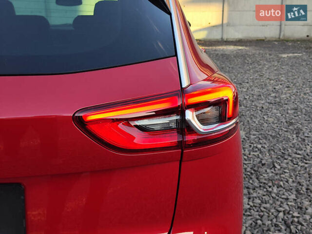 Красный Опель Инсигния, объемом двигателя 2 л и пробегом 165 тыс. км за 16999 $, фото 17 на Automoto.ua