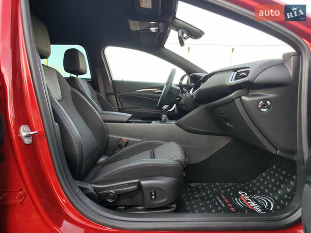 Красный Опель Инсигния, объемом двигателя 2 л и пробегом 165 тыс. км за 16999 $, фото 59 на Automoto.ua