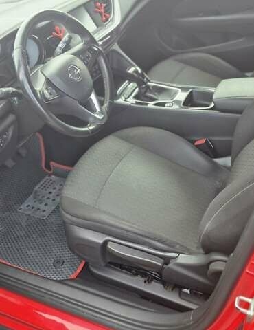 Красный Опель Инсигния, объемом двигателя 1.6 л и пробегом 130 тыс. км за 13999 $, фото 16 на Automoto.ua