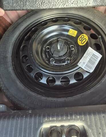 Красный Опель Инсигния, объемом двигателя 1.6 л и пробегом 130 тыс. км за 13999 $, фото 9 на Automoto.ua