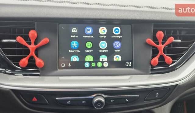 Красный Опель Инсигния, объемом двигателя 1.6 л и пробегом 130 тыс. км за 13999 $, фото 38 на Automoto.ua