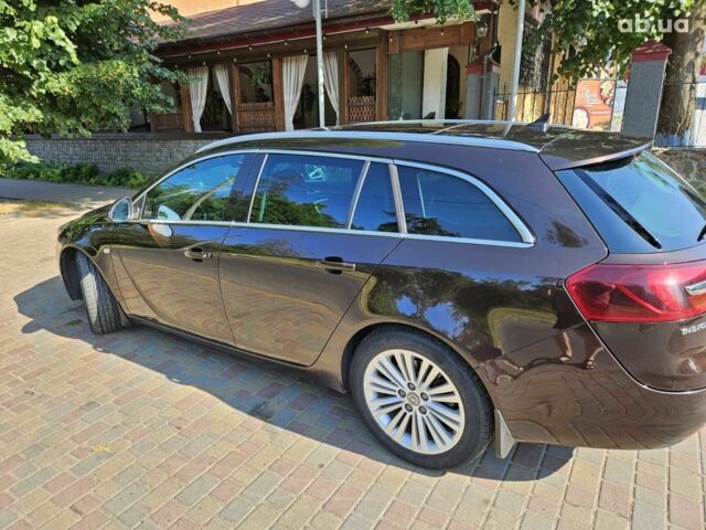 Опель Инсигния, объемом двигателя 0 л и пробегом 280 тыс. км за 9999 $, фото 1 на Automoto.ua