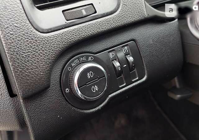 Опель Інсігнія, об'ємом двигуна 1.6 л та пробігом 199 тис. км за 11699 $, фото 16 на Automoto.ua