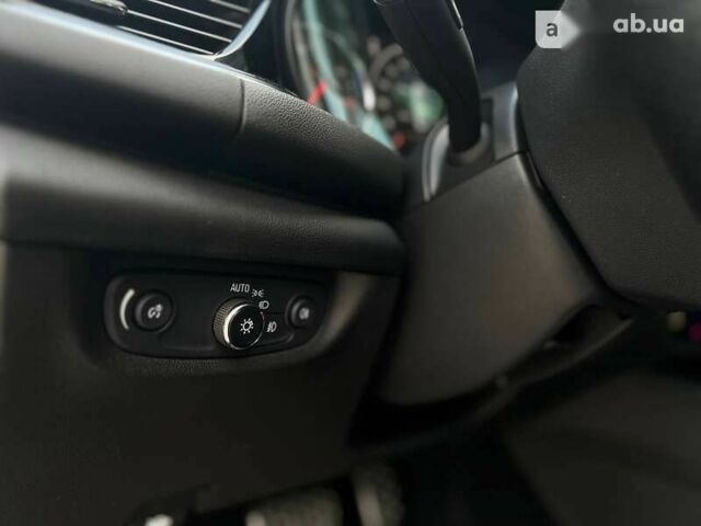 Опель Інсігнія, об'ємом двигуна 2 л та пробігом 188 тис. км за 18500 $, фото 16 на Automoto.ua