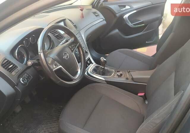 Опель Інсігнія, об'ємом двигуна 1.96 л та пробігом 221 тис. км за 7900 $, фото 7 на Automoto.ua