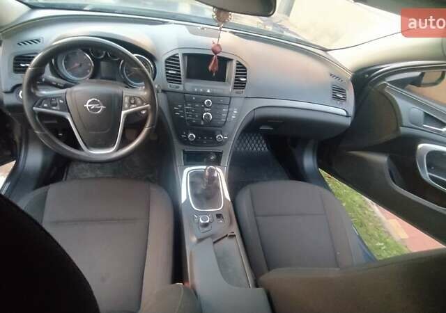 Опель Інсігнія, об'ємом двигуна 1.96 л та пробігом 221 тис. км за 7900 $, фото 9 на Automoto.ua