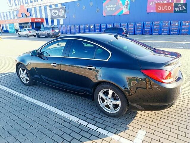 Опель Инсигния, объемом двигателя 2 л и пробегом 253 тыс. км за 11000 $, фото 3 на Automoto.ua