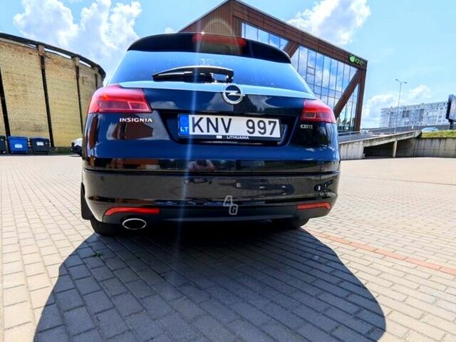 Опель Инсигния, объемом двигателя 2 л и пробегом 322 тыс. км за 6000 $, фото 3 на Automoto.ua