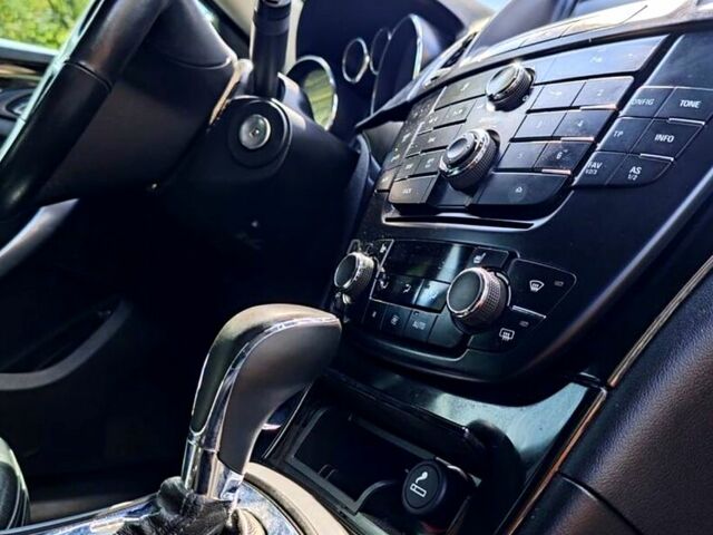 Опель Инсигния, объемом двигателя 2 л и пробегом 322 тыс. км за 6000 $, фото 11 на Automoto.ua