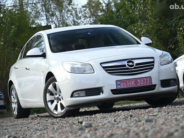 Опель Інсігнія, об'ємом двигуна 0 л та пробігом 134 тис. км за 7800 $, фото 1 на Automoto.ua