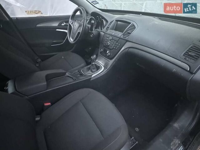 Опель Інсігнія 2010 у Белой Церкве на Automoto.ua Опель Інсігнія, об'ємом двигуна 2 л та пробігом 300 тис. км за 1999 $, фото 4 на Automoto.ua