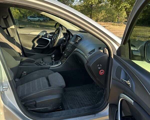 Опель Инсигния, объемом двигателя 2 л и пробегом 199 тыс. км за 5999 $, фото 1 на Automoto.ua