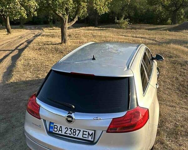 Опель Инсигния, объемом двигателя 2 л и пробегом 199 тыс. км за 5999 $, фото 2 на Automoto.ua