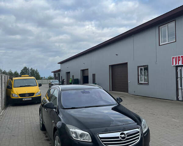 Опель Інсігнія, об'ємом двигуна 2 л та пробігом 330 тис. км за 5300 $, фото 4 на Automoto.ua