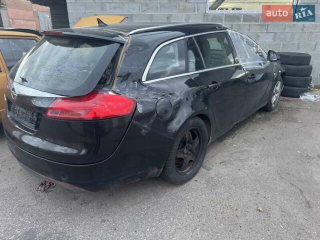 Опель Інсігнія 2010 у Белой Церкве на Automoto.ua Опель Інсігнія, об'ємом двигуна 2 л та пробігом 300 тис. км за 1999 $, фото 1 на Automoto.ua