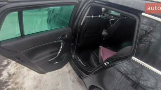 Опель Инсигния, объемом двигателя 1.96 л и пробегом 255 тыс. км за 8400 $, фото 7 на Automoto.ua