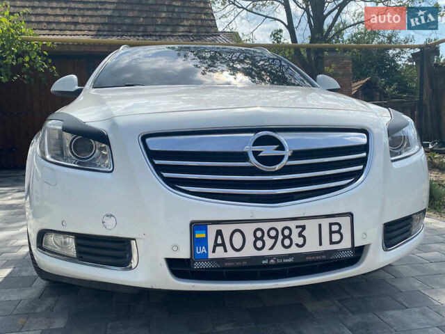 Опель Інсігнія, об'ємом двигуна 2 л та пробігом 155 тис. км за 6200 $, фото 14 на Automoto.ua