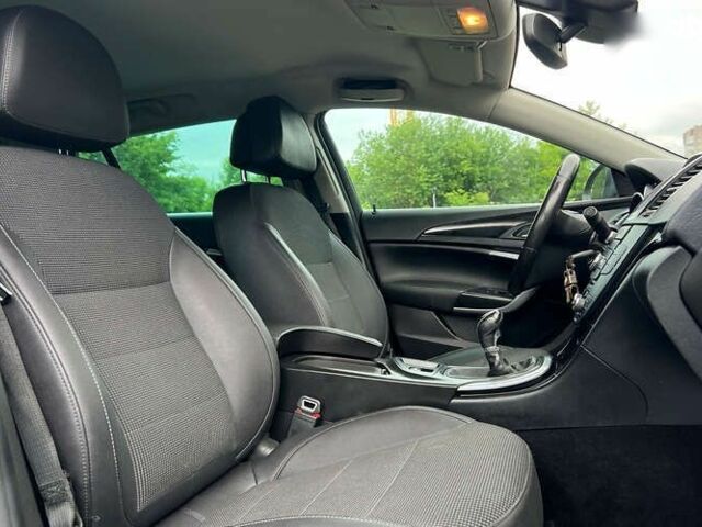 Опель Инсигния, объемом двигателя 2 л и пробегом 266 тыс. км за 8200 $, фото 8 на Automoto.ua