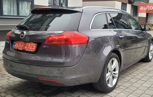 Опель Инсигния, объемом двигателя 1.96 л и пробегом 214 тыс. км за 9300 $, фото 4 на Automoto.ua