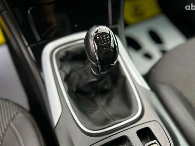 Опель Инсигния, объемом двигателя 2 л и пробегом 266 тыс. км за 8600 $, фото 16 на Automoto.ua