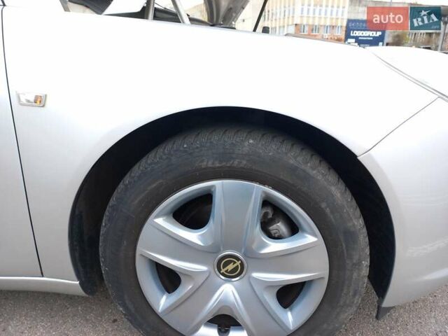 Опель Инсигния, объемом двигателя 1.96 л и пробегом 253 тыс. км за 7500 $, фото 21 на Automoto.ua