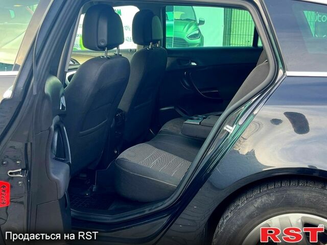 Опель Инсигния, объемом двигателя 2 л и пробегом 264 тыс. км за 6499 $, фото 6 на Automoto.ua