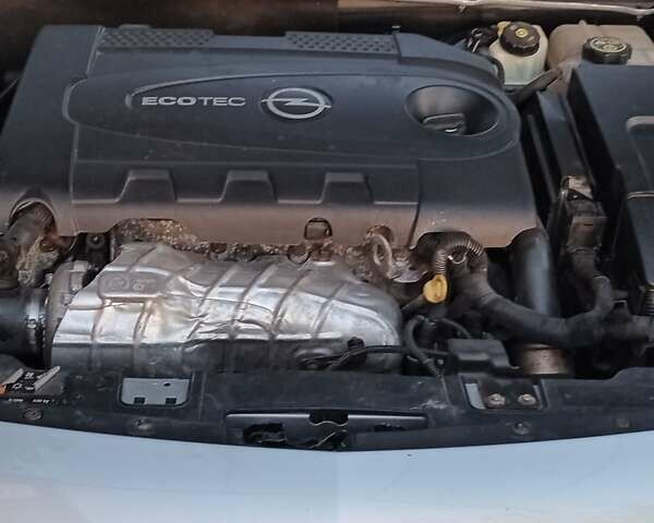 Опель Инсигния, объемом двигателя 2 л и пробегом 201 тыс. км за 10000 $, фото 20 на Automoto.ua